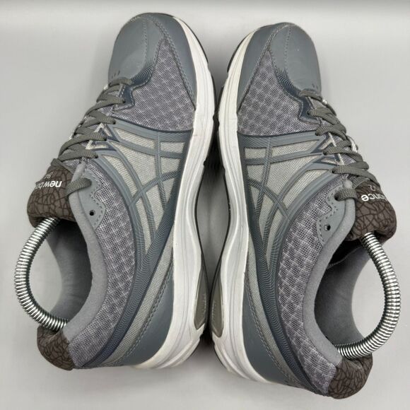 New Balance 847v2 Gray Leather Athletic Running Shoes Women Size 9 - Picture 6 of 9